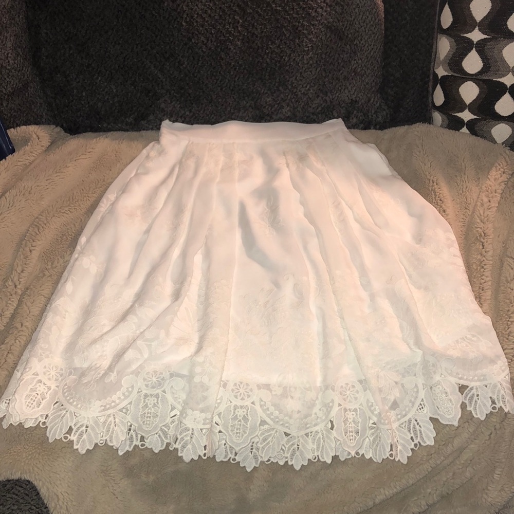 eva mendes for New York & Company White Lace Trim A-Line Skirt